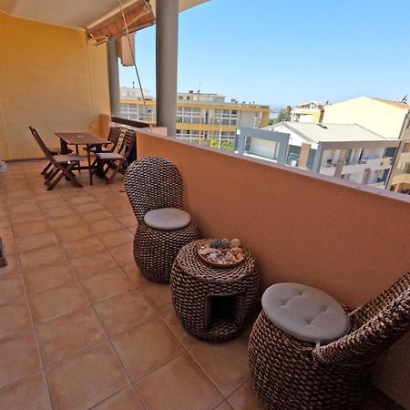Ancora Apartment Куарту-Сант'Элена Экстерьер фото